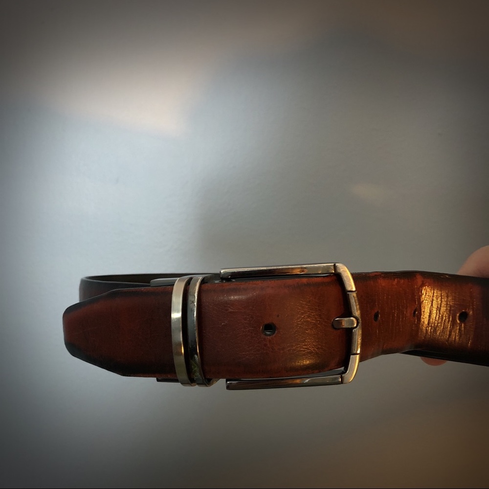 34 brown belt with nice metal buckle closure
